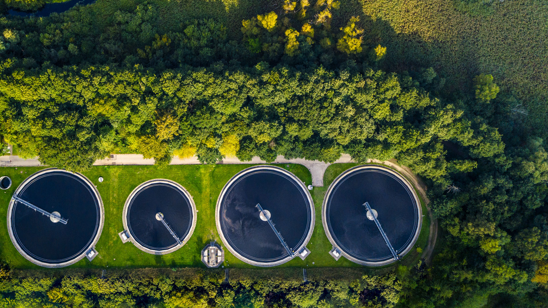 KI-generiertes Bild einer Anlage für Abwärme